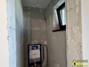 NA PREDAJ novostavba - 5 izbový bungalov/ RD/ v Komárne / SO - 9