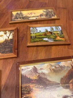 9 obrazov v drevených rámoch - 9