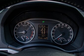 Škoda Octavia Combi 2 Facelift 1.6 TDI 77kW 2012 - 9