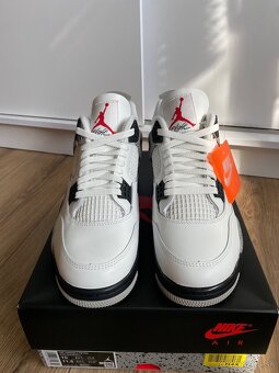 Air Jordan 4 Retro - White Cement - 9