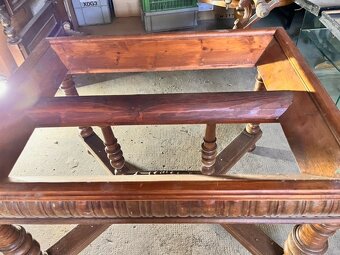 Predám štýlový drevený stôl B – ideálny projekt na renováciu - 9