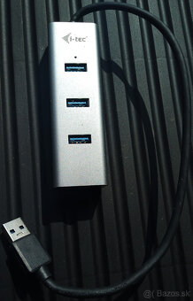 Drobné počítačové komponenty. - 9