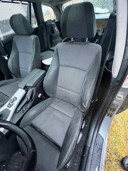 BMW 330D xdrive 2010 ročník - 9