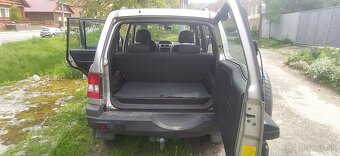 Mitsubishi Pajero Pinin - 9