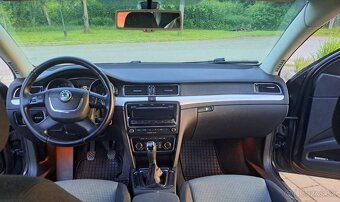 Škoda Superb 1.6TDI 2012 - 9