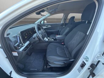 KIA SPORTAGE 1,6 T-GDi MHEV FWD 7DCT GOLD - 9