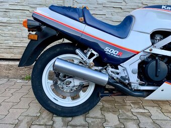KAWASAKI GPZ 500R - 9