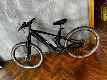 Cube stereo hybrid - 9