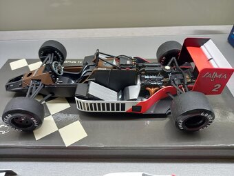 F1 ROZKLÁDACÍ MCLAREN MP4/2B 1985 A. PROST SOLIDO 1:18 - 9