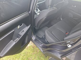 Kia Sportage 2.0 CRDi 4x4 184k 4WD - 9
