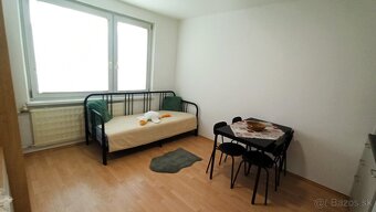 Prenájom garsónka v Partizánskom - 9