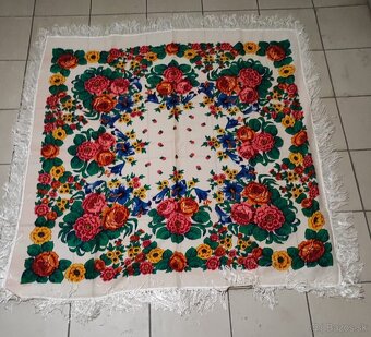 Staré Slovenské kroje 1. - 9