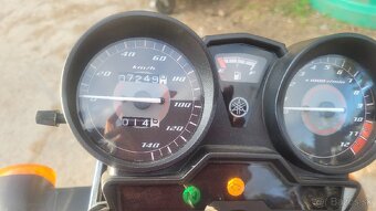 YAMAHA YBR 125 - 9
