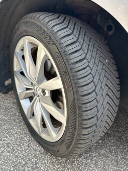 Volkswagen Golf 2.0 tdi - 9
