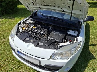 Renault Megane - 9