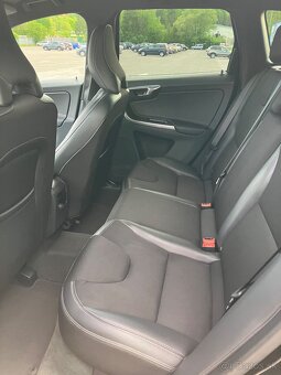 Volvo XC60 Automat 2.0 140kW SUV - 9