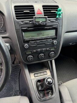 Volkwagen Golf 5 - 9