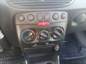 Fiat Punto 1,2 - 9