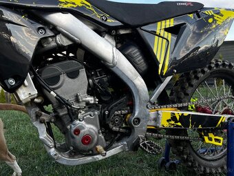 Suzuki RM-Z 250 2012 – Žihadlo na dvoch kolesách - 9