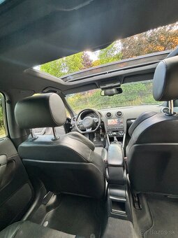 Audi a3 8p Sportback 2.0 TDI Black Edition - 9