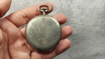 Starožitné pánské švýcarské kapesní STŘÍBRNÉ hodinky DOXA - 9