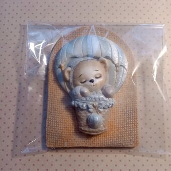 Ručné vyrábané čokolády lepené na maslovéj sušienke - 9