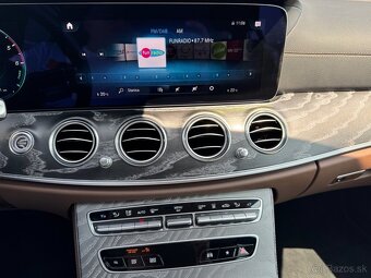 Mercedes-Benz E trieda Kombi 300De 4MATIC Plug-IN Hybrid - 9