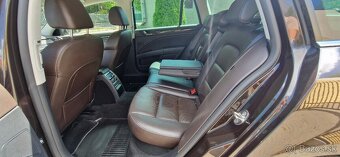 Skoda Superb L&K 2.0 tdi CR DSG - 9