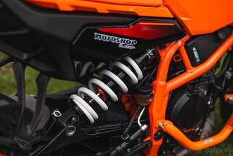 Predám KTM Duke 390 2024 - v záruke - 9