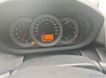 TOYOTA RAV4 2.2 D4-D 4x4 - 9