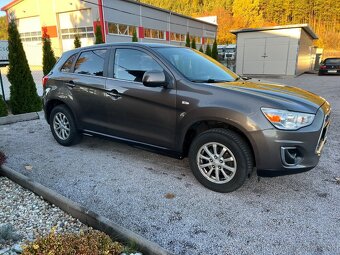 Mitsubishi ASX 2.2 DI-D Instyle+ 4x4 - 9