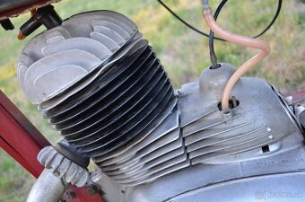 jawa 250 353 otvorene sanie s platným TP - 9