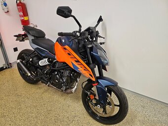 KTM 125 DUKE Orange - 9