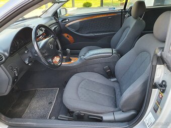 Mercedes-Benz CLK Kupé 270 CDI Elegance - 9