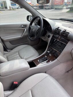 Mercedes - Benz c 270 - 9