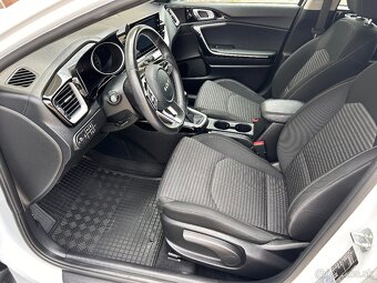 Kia CEED SW 1.5 T-GDi 118kW MT6 GOLD - 9