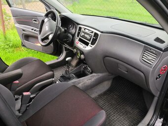 Kia Rio 1.5 CRDi 81KW 2007 - 9