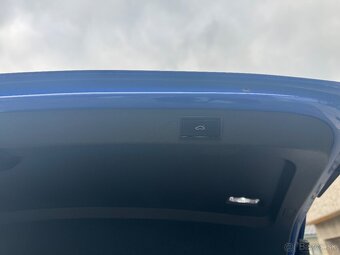 ŠKODA SUPERB 3 COMBI L&K 2.0 TDI 140KW 4x4 DSG A7 FUL METRIX - 9
