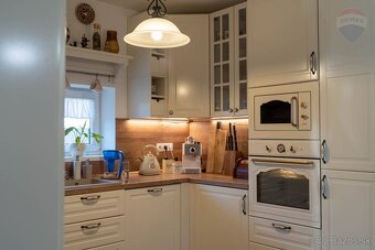 Vidiecky dom na krásnom pozemku v Trávnikoch - 9