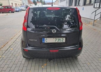 Nissan Note 1,4 i benzín manuál 65 kw - 9