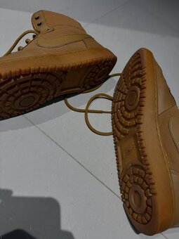 Nike Court Borough Mid Winter - 9