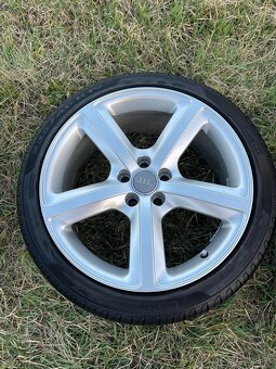Predám letnú sadu R19 originál z AudiQ5 Audi a6 c6 - 9