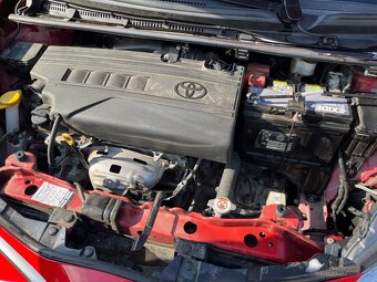 yaris 1,33 - 9