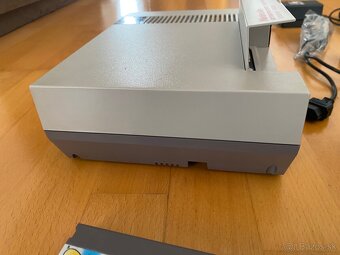 Nintendo Entertainment System NES konzola + 4x Mario modul - 9