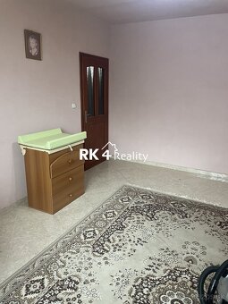 RK4 - NA PREDAJ - 3 izbový byt v Galante - 9