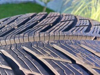 225/45 r19 zimne pneumatiky - 9