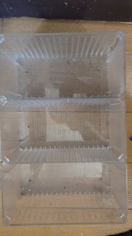 Stojany na CD,MC,VHS,mini CD,etc - 9