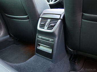 Škoda Octavia Combi 2.0 TDI DSG 2017 Style Xenon Navi Kessy - 9
