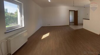 REZERVOVANÉ Predaj rodinný dom Nitra Janíkovce - 9