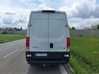 Iveco Daily 3.0 HPI 35S18 - 9